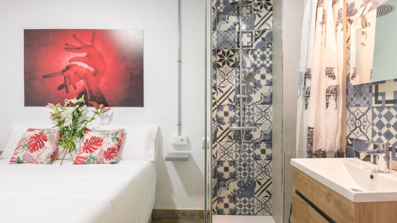 Guesthouse Room & Studio Seville La Flamenka Exterior photo