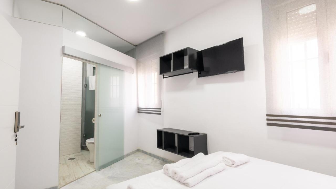 Guesthouse Room & Studio Seville La Flamenka Exterior photo