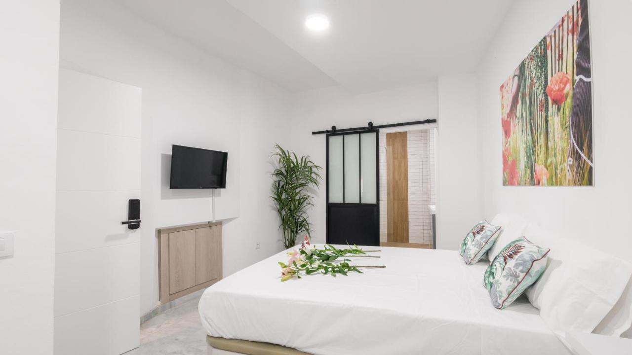 Guesthouse Room & Studio Seville La Flamenka Exterior photo